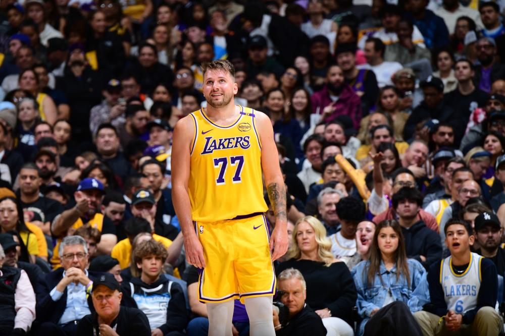 中国球员再 中国球员再